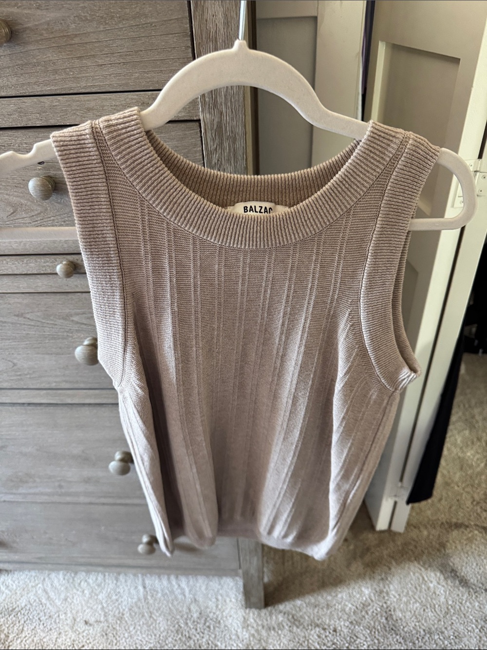 Balzac Sleeveless Ribbed Knit Tank Top in Taupe